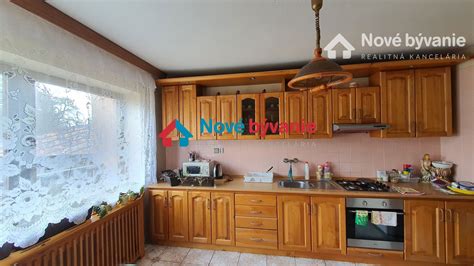 Old Custom Style Kitchen