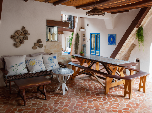 New Mediterranean Living Room
