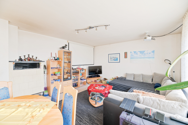 Old Contemporary Living Room